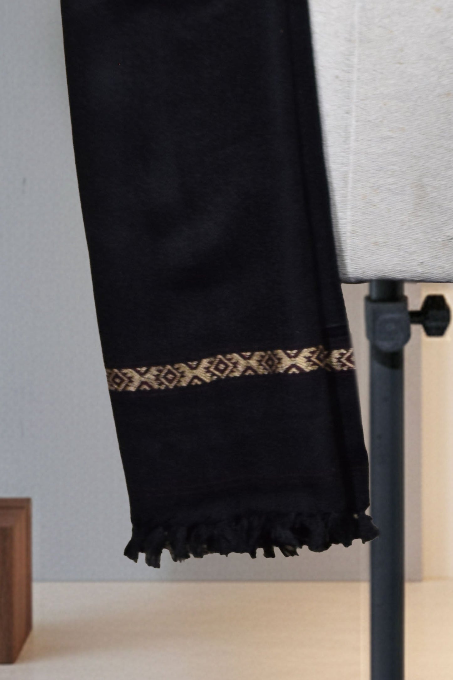 Classic Jet Black Men’s Wool Shawl