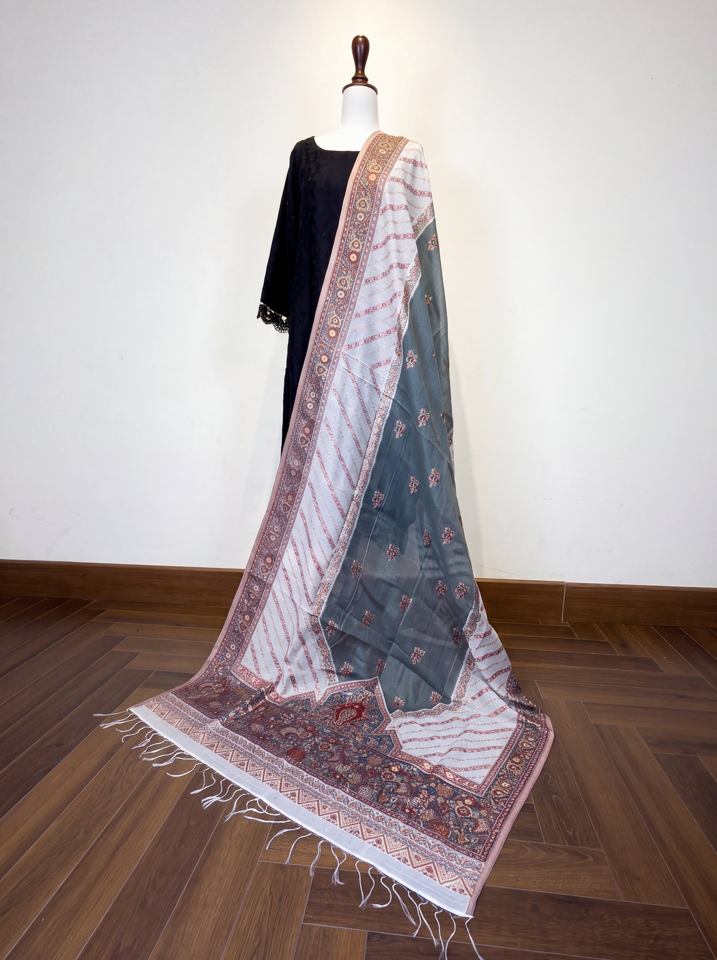 Dual-Tone Silk Kaani Woven Dupatta