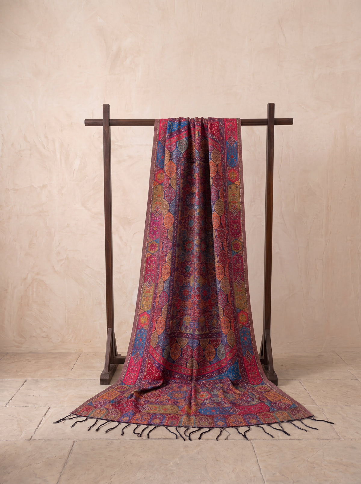 Exquisite Silk Kaani Scarf