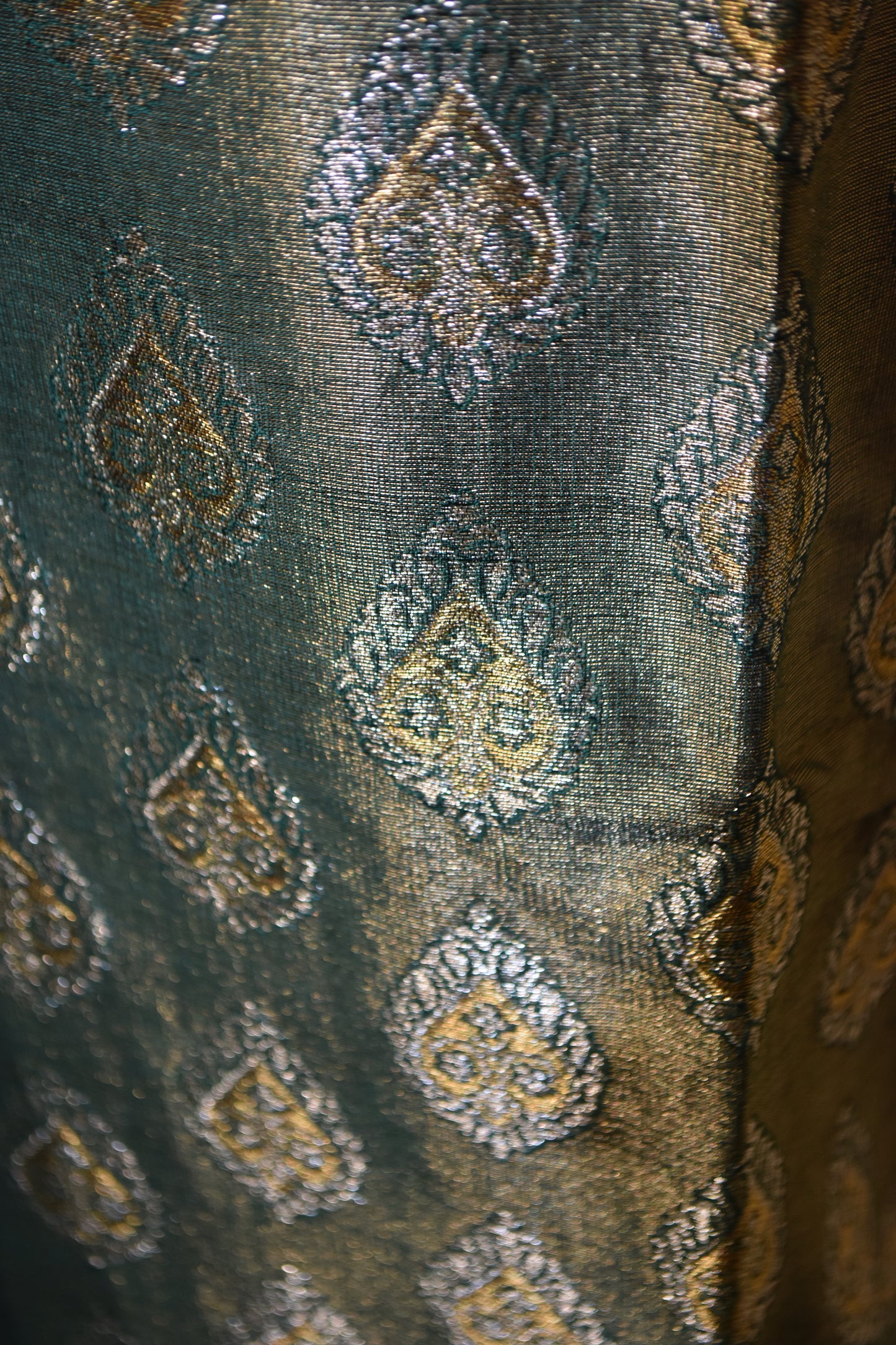 Multi Moonlight Unstitched 3-Piece Suit