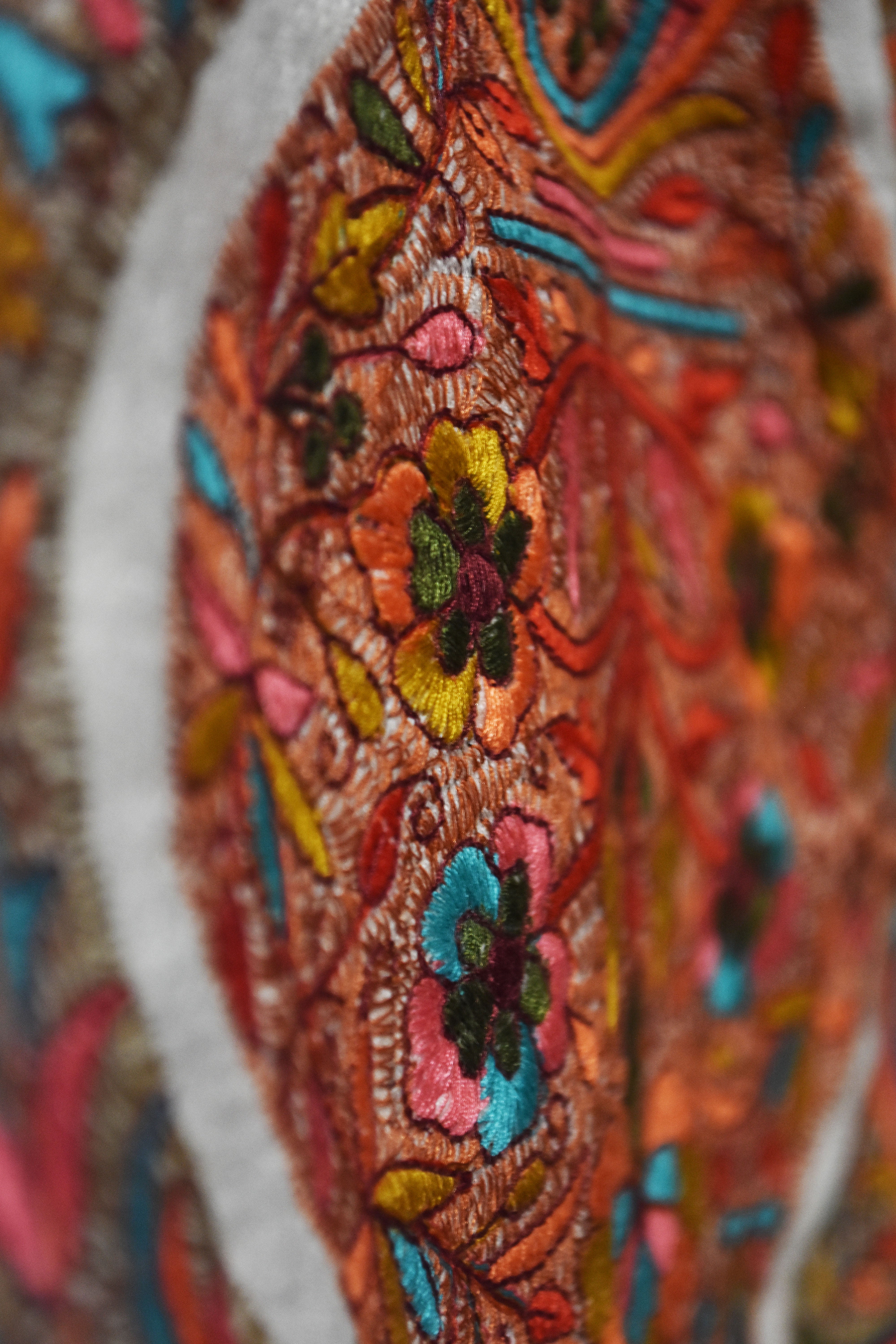 Embroidered Jama Shawl (JEM-02)