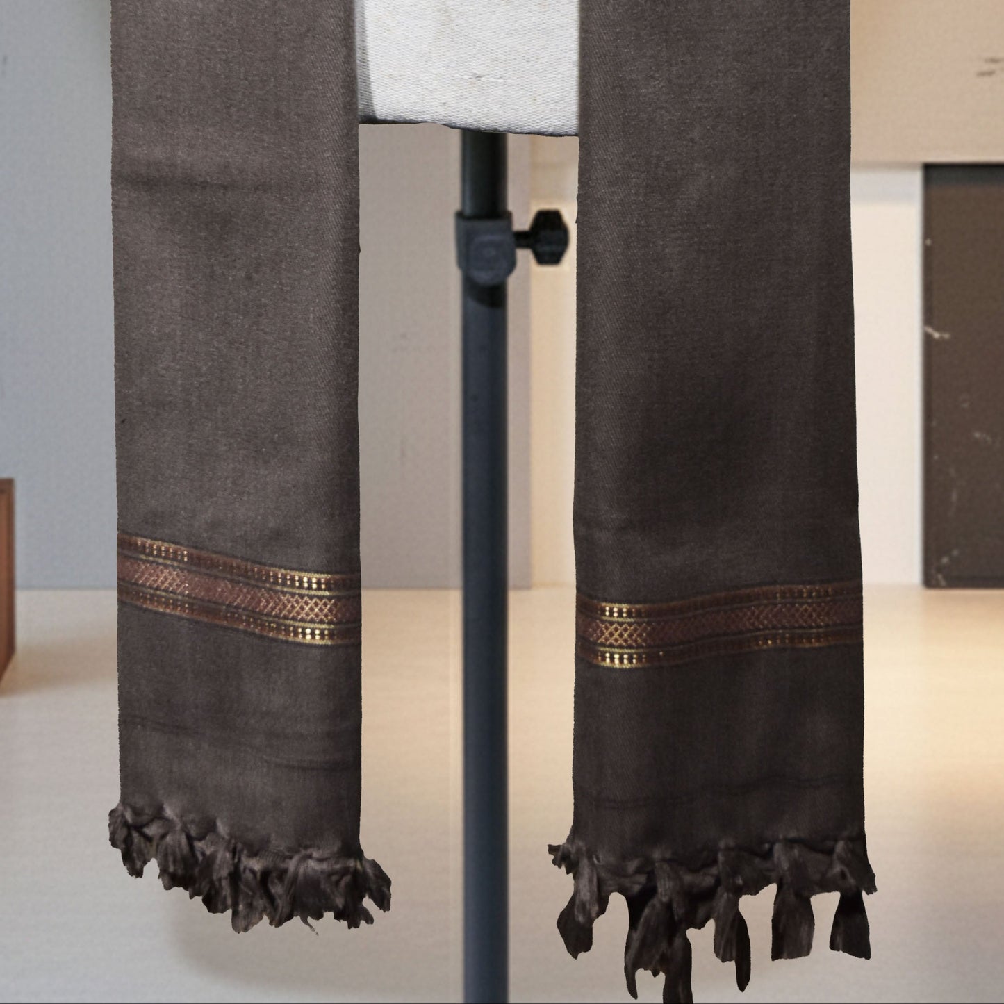 Grace-Taupe / Espresso Gents Shawl