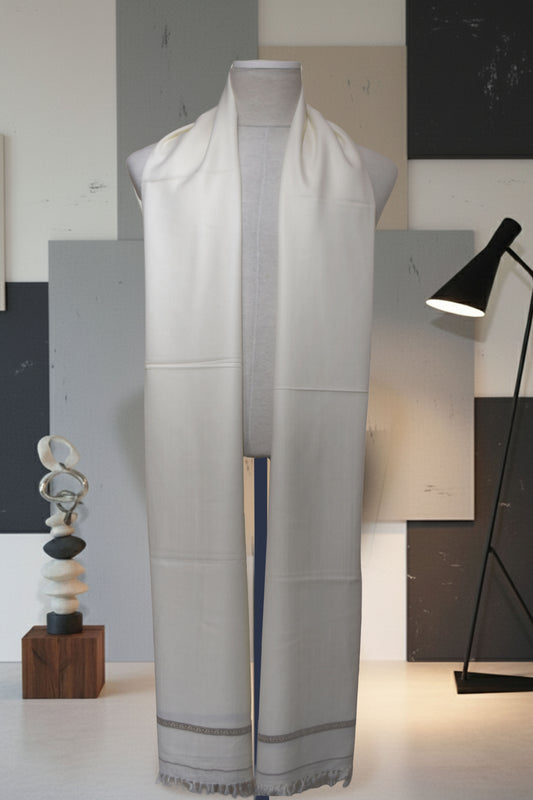 Pure Wool Tussa Gents Shawl – Ivory & Light Grey