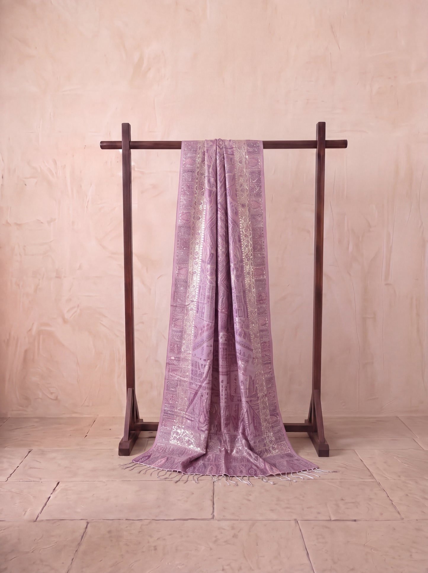 Soft Lilac Pink & Antique Gold Silk Kaani Dupatta