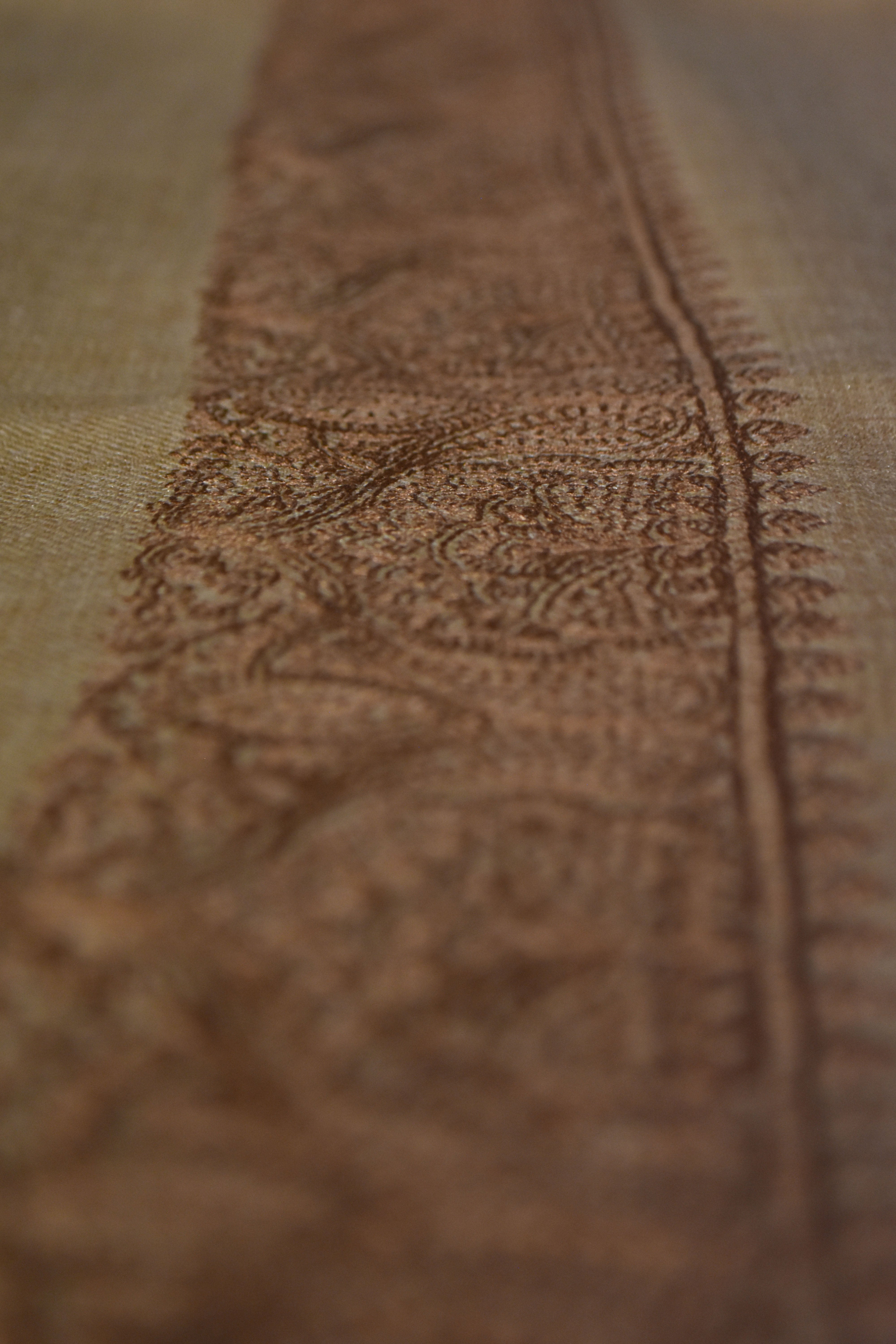 Same Border Shawl (BSM-02)