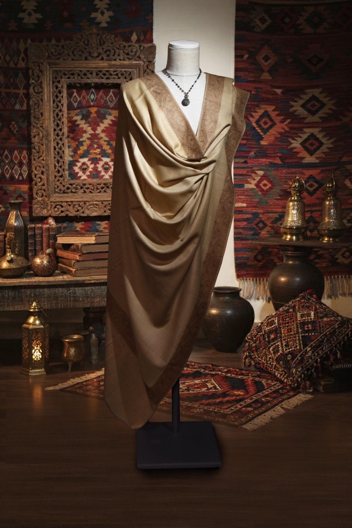 Same Border Shawl (BSM-02)