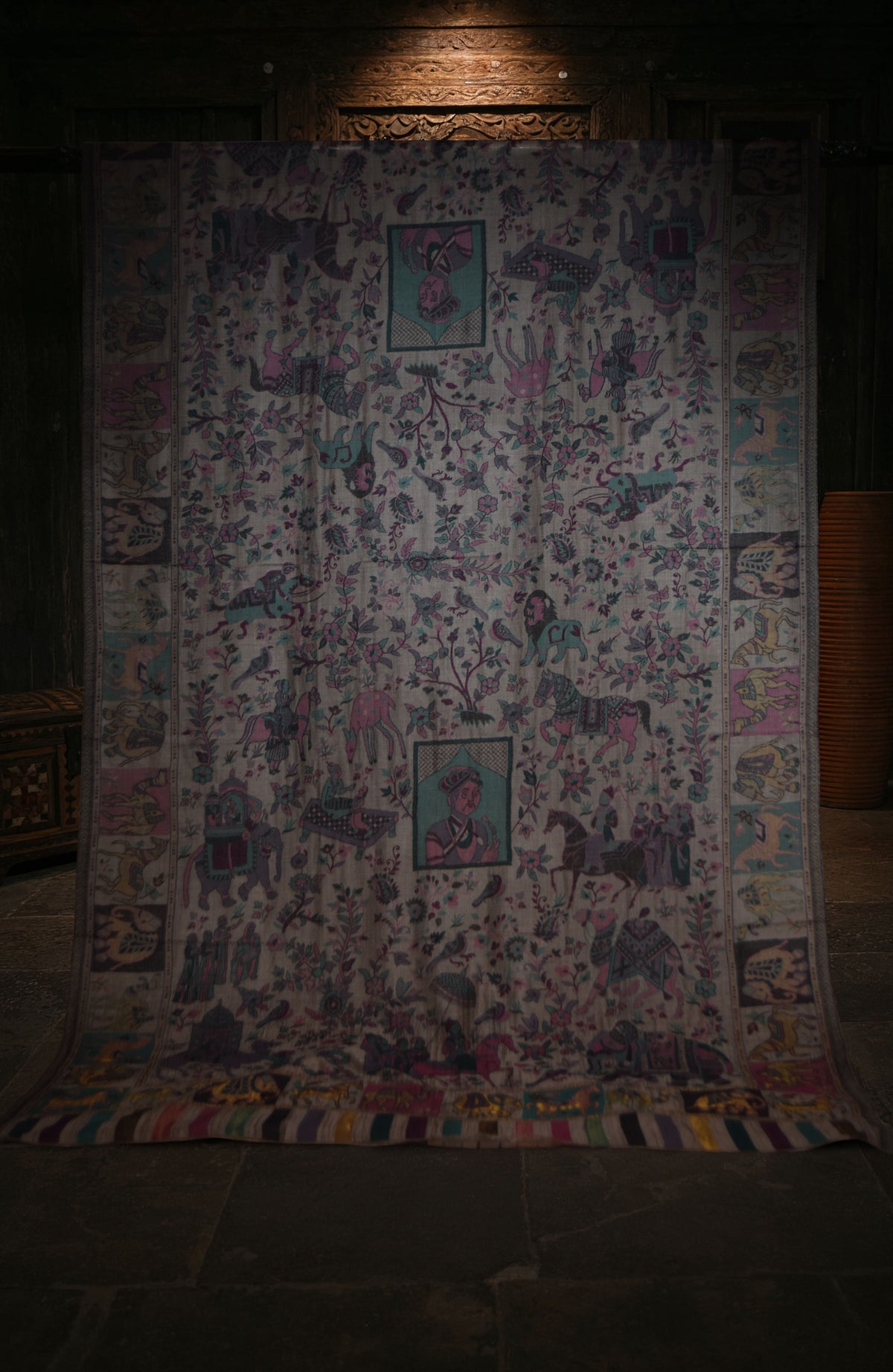 Shikaargah Kaani Banarsi Border Shawl (SKBBM-03)