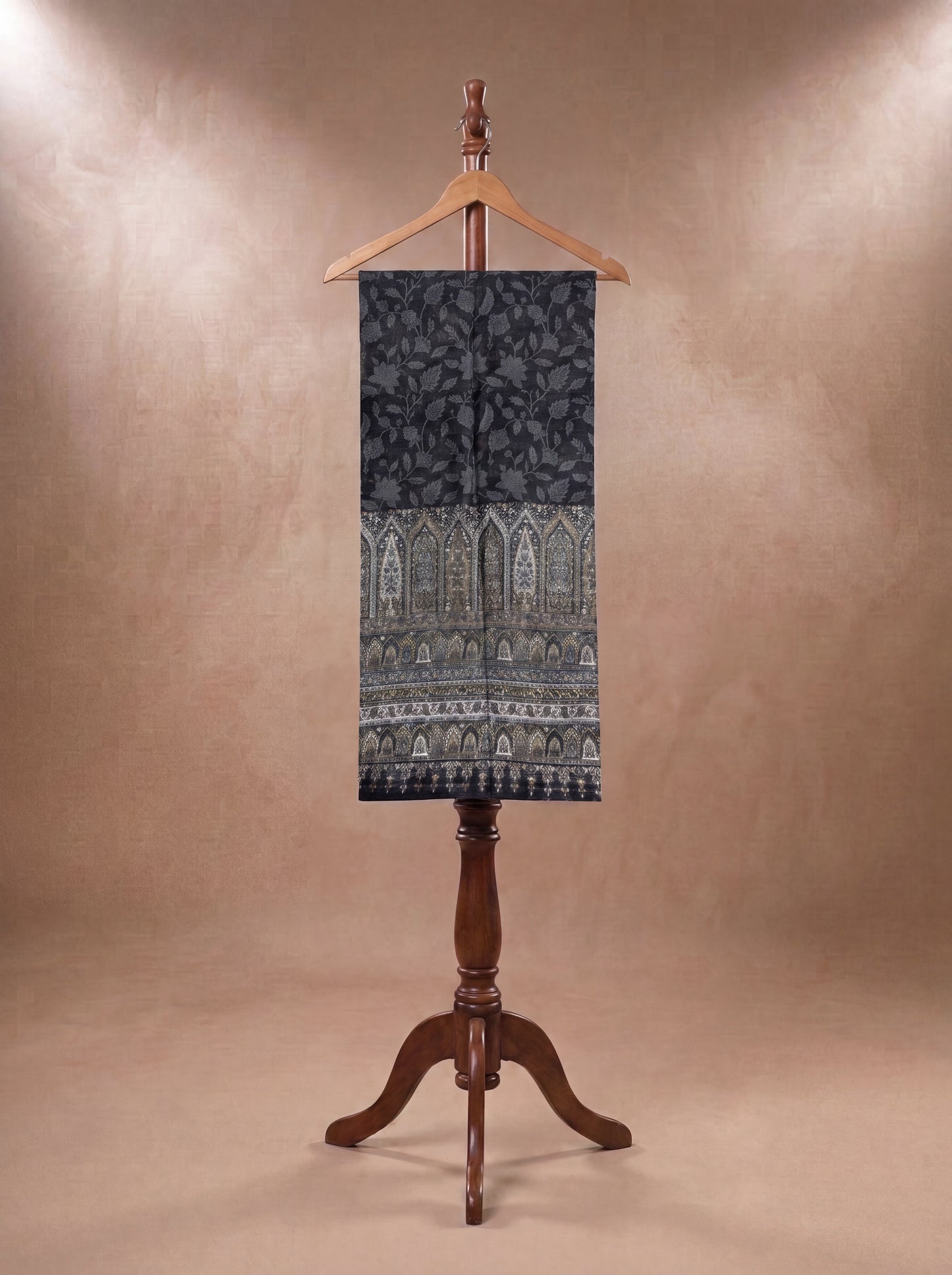 Midnight Elegance Silk Kaani