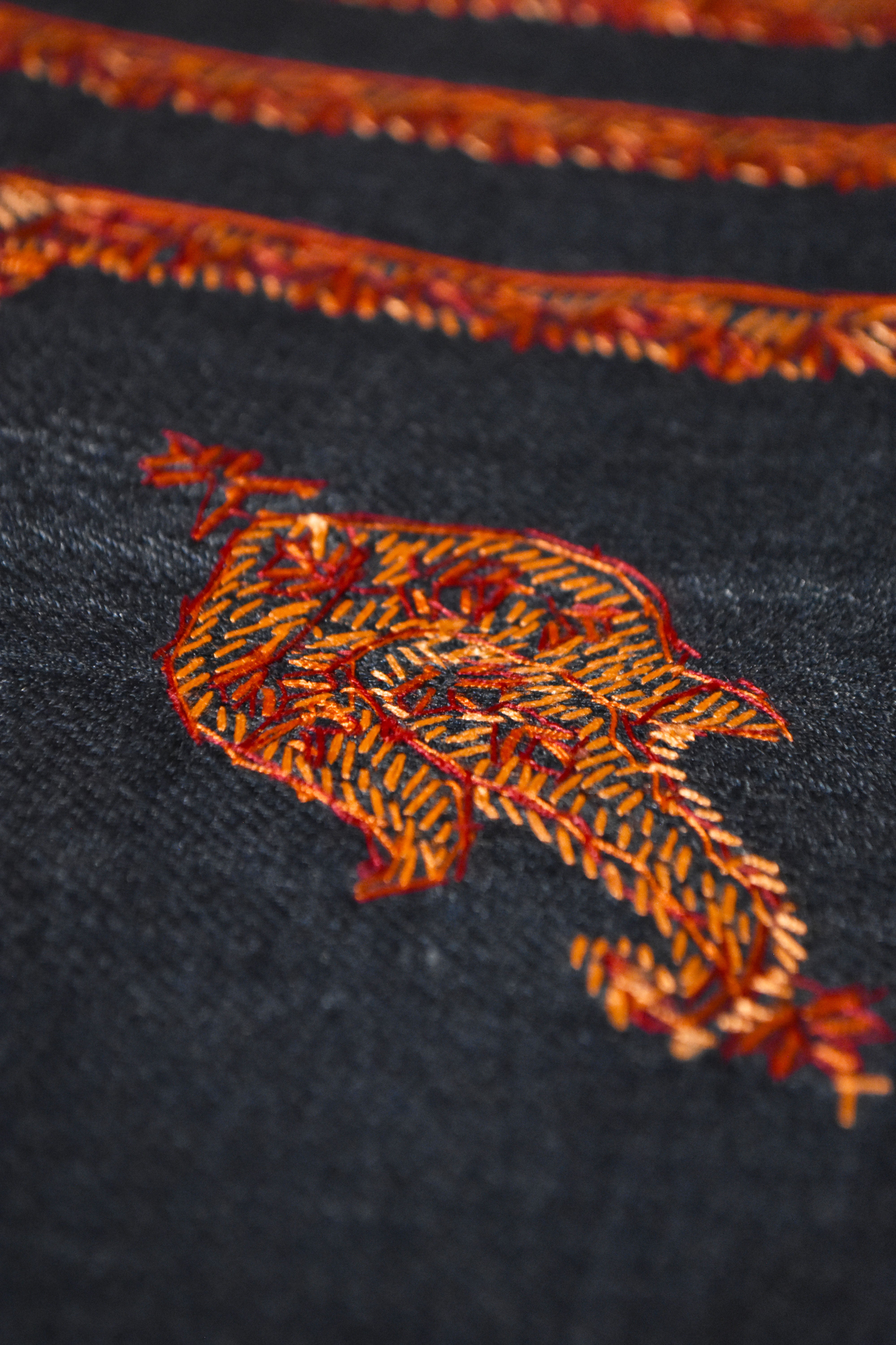 Triple Kingri Border Shawl (BTKH-01)