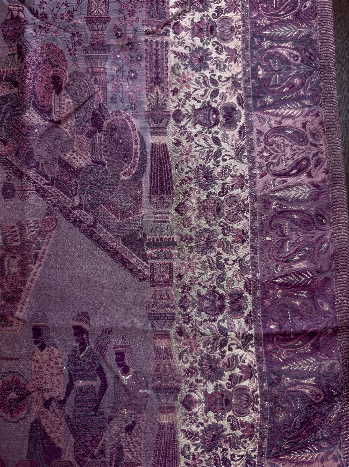Soft Lilac Pink & Antique Gold Silk Kaani Dupatta